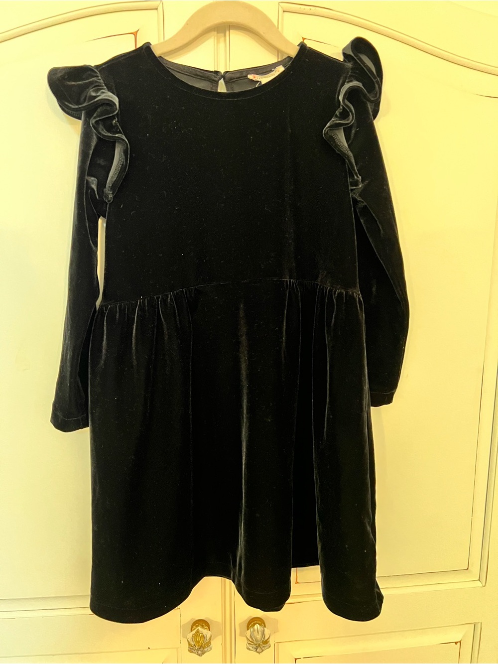Black Velvet Ruffle-Sleeve Girls’ Dress - JCrew Crewcuts